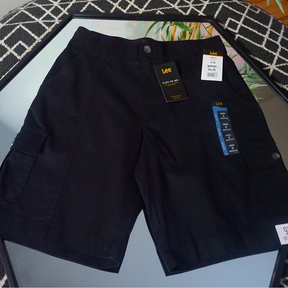 SOLD ALREADY!!LEE BLACK BERMUDA NEW - Picture 9 of 10